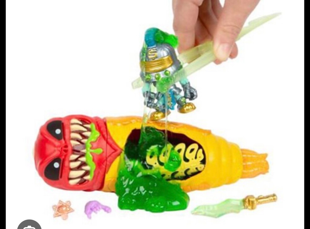 Treasure X Aliens dissection kit